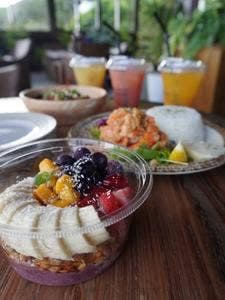 オープンテラスカフェ raise244.