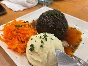 和牛と樽ワイン バレル 五反田店