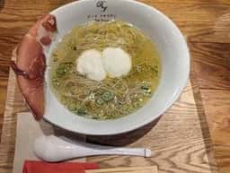 黄金の塩らぁ麺 ドゥエイタリアン 溝口