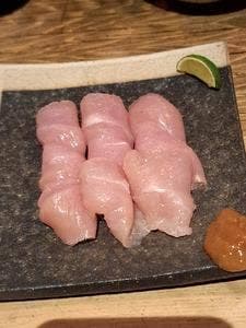 鳥 吉左右