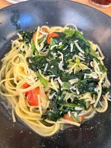 肉と牡蠣 時々薪炭 かるた 高田馬場店