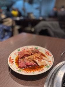 焼肉 燈花