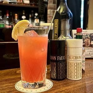 Bar 暖炉