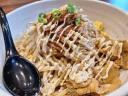 焦乃香.