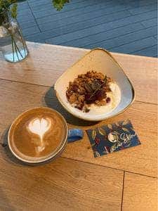Jaho Coffee & Tea BLUE FRONT SHIBAURA