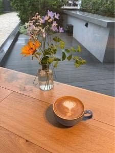 Jaho Coffee & Tea BLUE FRONT SHIBAURA