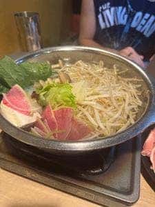 ラムしゃぶ金の目 新宿店