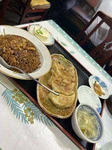 食堂 莫龍