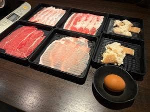 しゃぶしゃぶ・すき焼き食べ放題 モ~・TON! 千葉駅前店