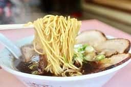 権ちゃんラーメン