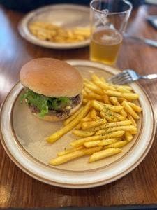 CAGHIYA PIZZA & TAP 自由が丘店
