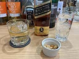 お酒の美術館 ブルーライン桜木町駅店