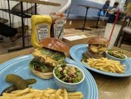SAUCE UP BURGER