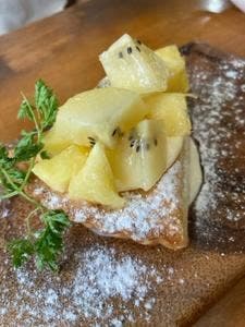 cafe dining COVOT