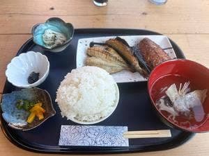 ひもの食堂 海辺