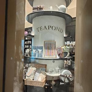 紅茶専門店 TEAPOND 麻布台ヒルズ店