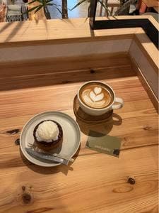 armadillo bakes & coffee