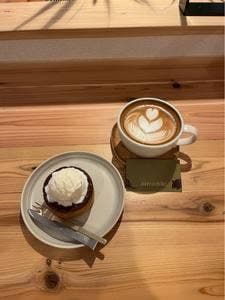 armadillo bakes & coffee