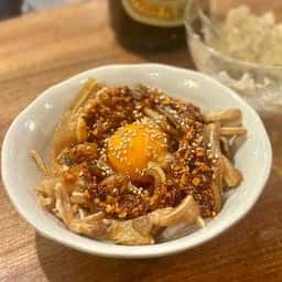 籃らん 煮込みとお惣菜スタンド