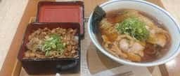 らぁ麺すぎ本 阪急西宮ガーデンズ店