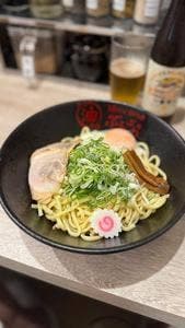 油そば専門店 ぶらぶら 横須賀中央店