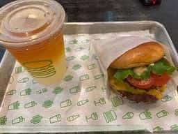 Shake Shack ミナモア広島店