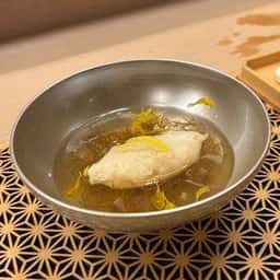 鮨 冨味