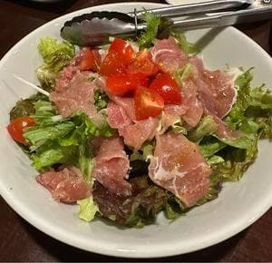 カフェ&バー ナナ・マール