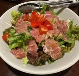 カフェ&バー ナナ・マール