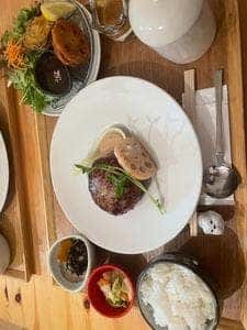 ハンバーグcafé Narisuke