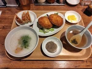 餃子製造直販 餃山堂