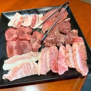 炭火焼肉 味道園