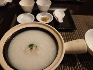 チャイナルーム 龍遊里 水明館