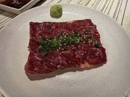 焼肉うちわ 広尾白金店