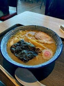 白楽 栗山製麺 三井アウトレットパーク 横浜ベイサイド店