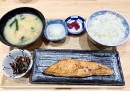 大起水産 海鮮丼と干物定食 京都醍醐店