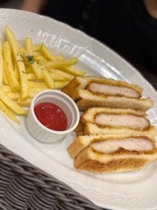 星乃珈琲店 テラスモール湘南店