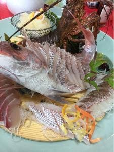 いけす料理 かね万