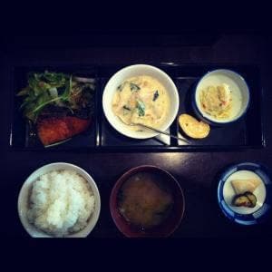 うなぎのねどこ