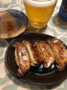 横浜餃子工房