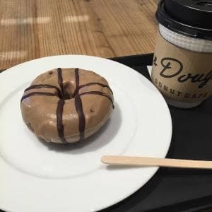 アンド・ドゥ ドーナツカフェ 成城ショップ
