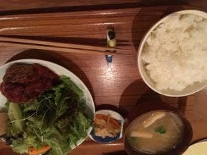 アパートメント食堂 なか川