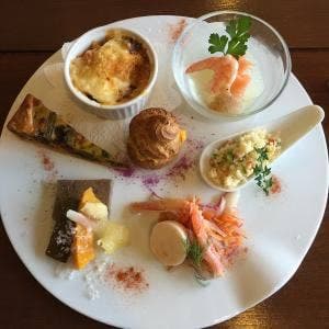 cafe dining sora