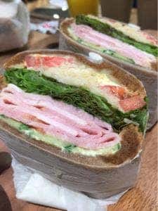 STORY CAFE 有隣堂 ららぽーと湘南平塚店