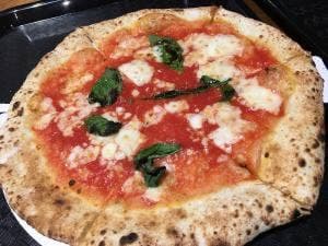 Napoli's 彦根店