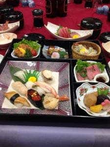 魚伊三 テイクアウト店