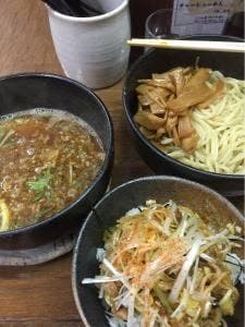 つやつや