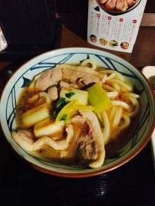 丸亀製麺 西月隈店
