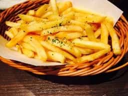 全席個室×肉バル 肉三郎 梅田店