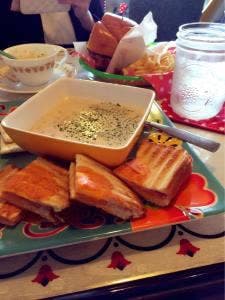 ZUMI CAFE